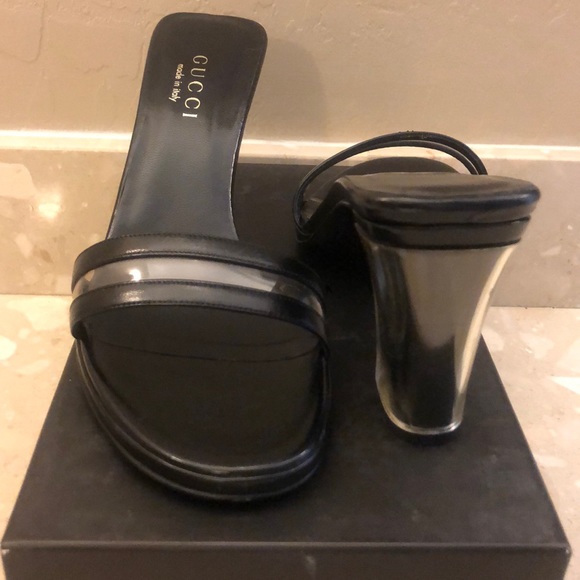 Gucci Sandals - Picture 2 of 4